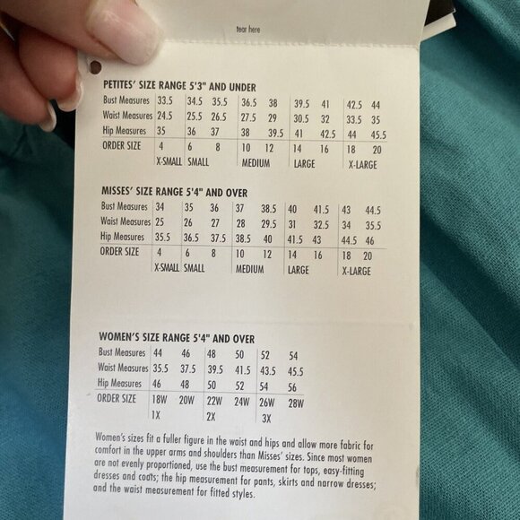 KOOS OF COURSE Pull On Capris Women's Small Turquoise Linen Blend Beachy NWT - Picture 12 of 15